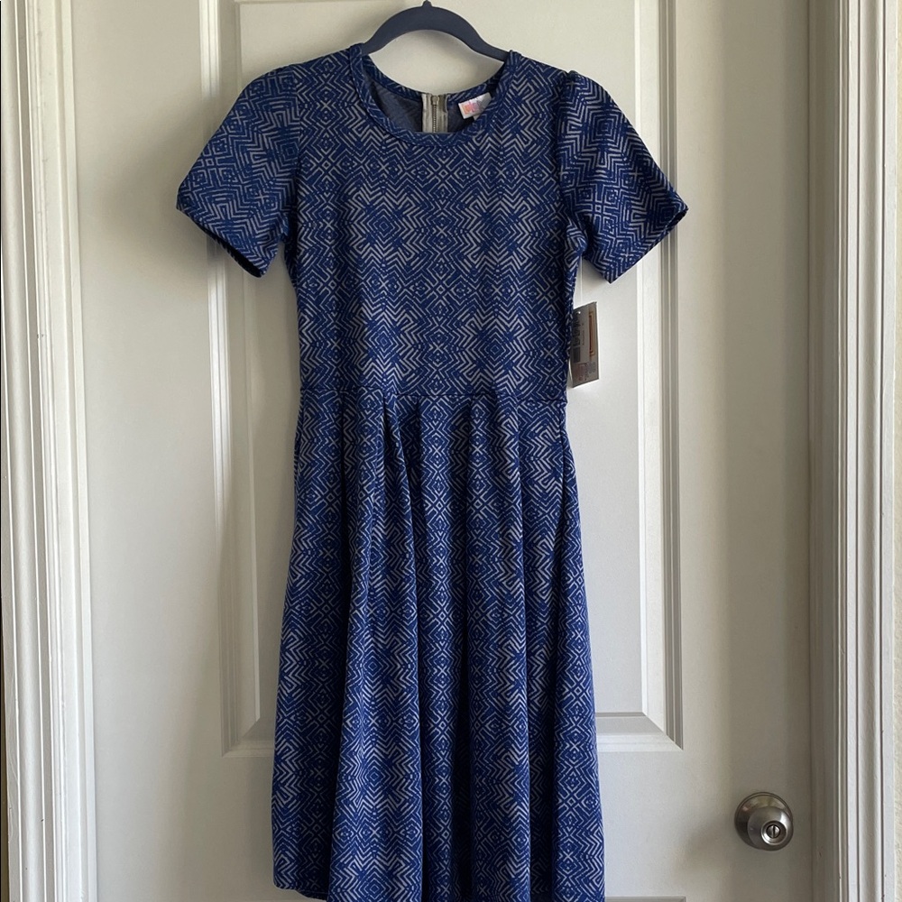 2for$20 LuLaRoe Blue and gray Jacquard style Amelia Dress size small nwt